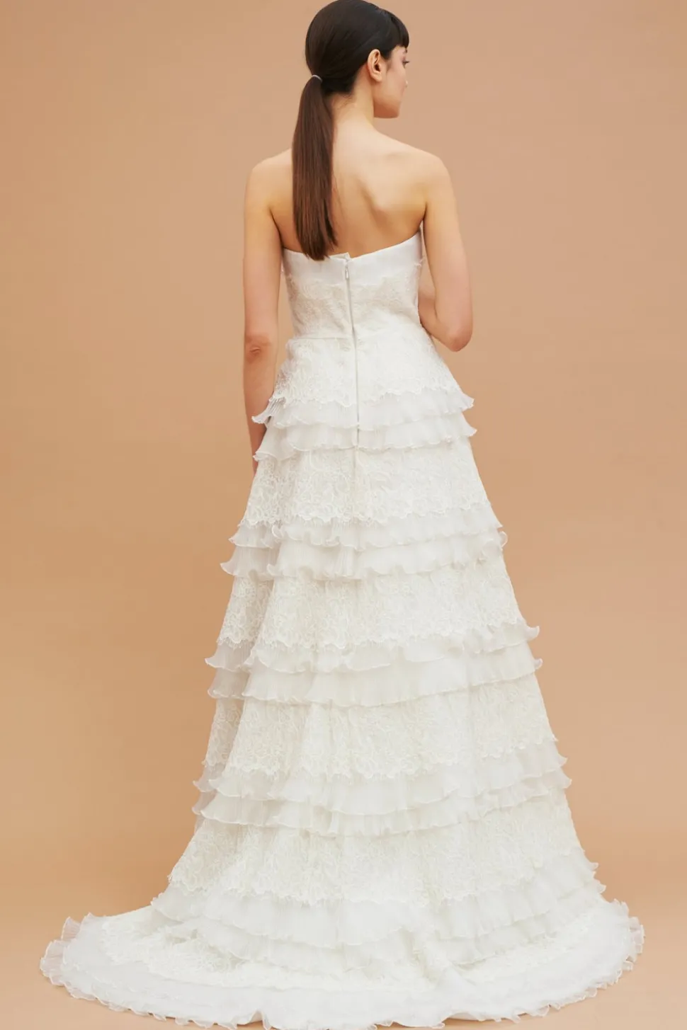 Abito bustier pizzo e balze