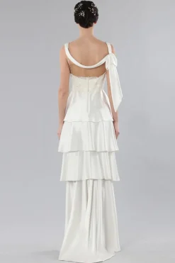 Abito da sposa con balze