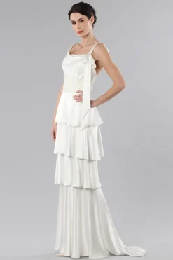 Abito da sposa con balze