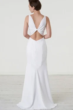Abito da sposa con scollo a barca