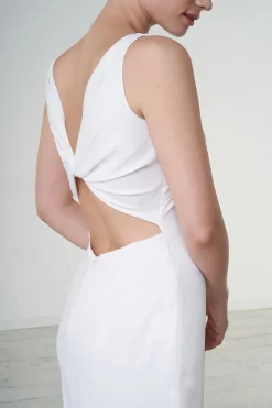 Abito da sposa con scollo a barca