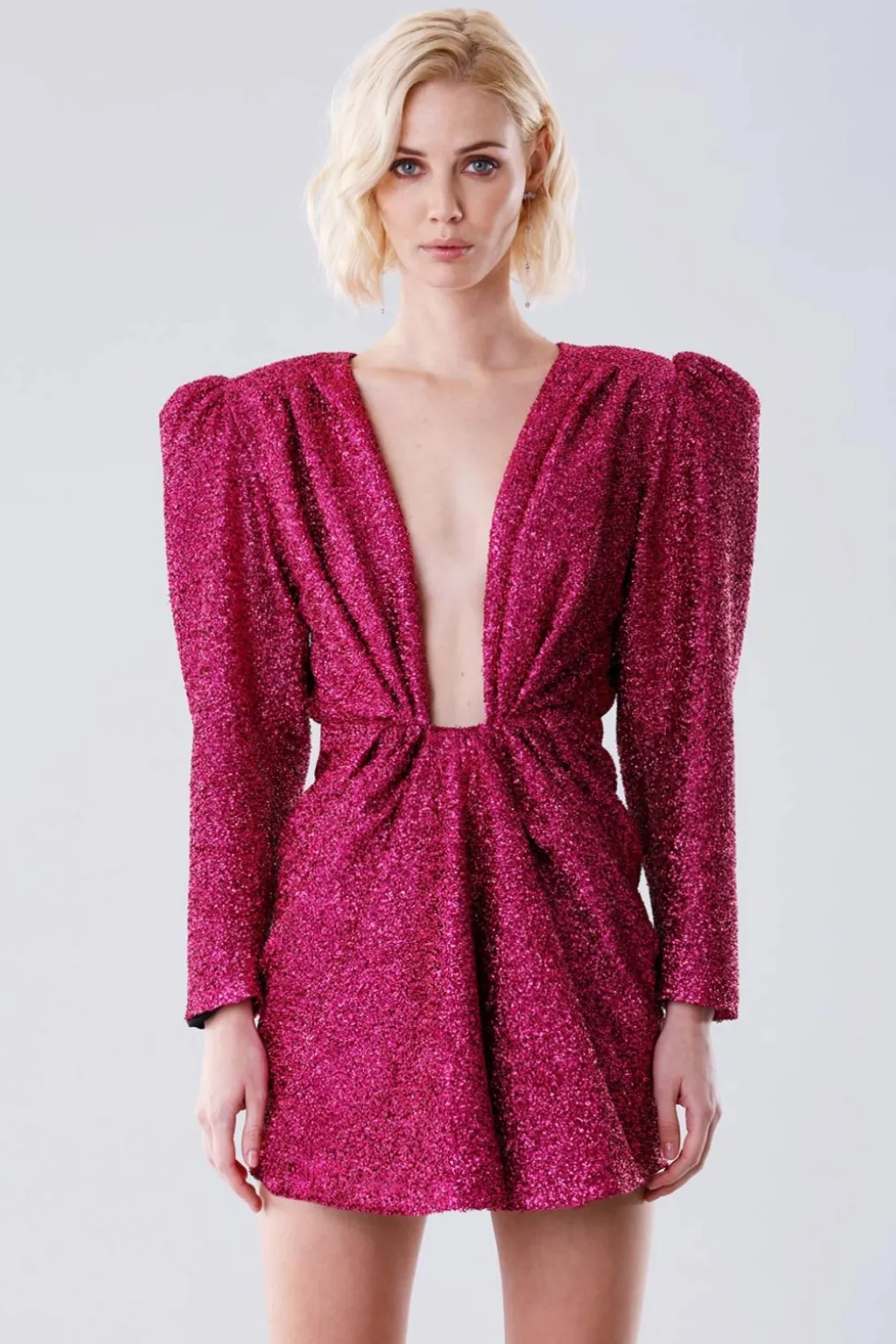 Abito glitter fucsia con maxi spalline