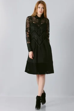 Abito in pizzo lavorato