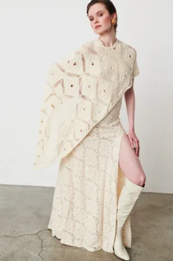 Abito in pizzo macramè