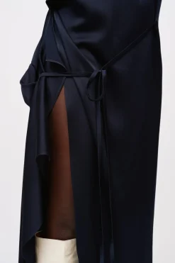 Abito in seta blu