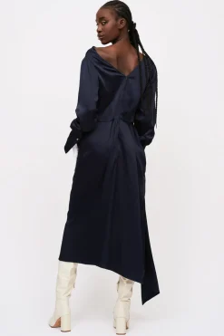 Abito in seta blu