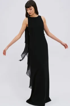 Abito nero con chiffon
