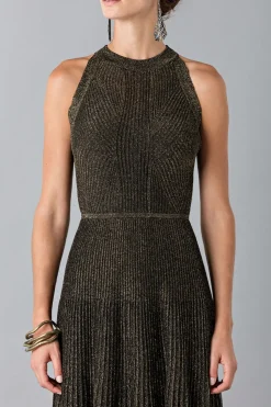 Abito nero con trame oro