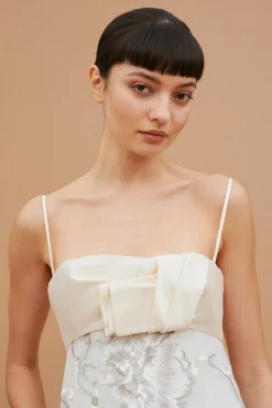 Abito tulle con fiori