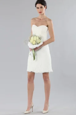Bustier corto con gonna in pizzo