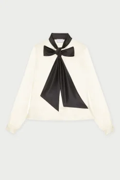 Camicia bianca in seta con fiocco nero