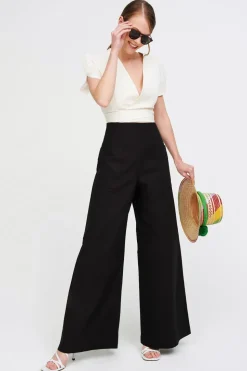 Pantalone a vita alta