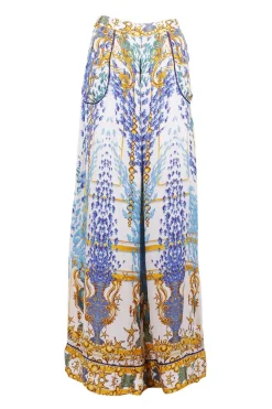 Pantaloni ampi