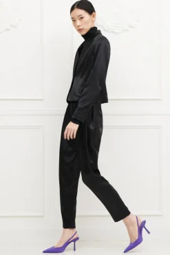Pantaloni neri lucidi