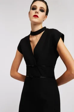 Tubino nero con scollo
